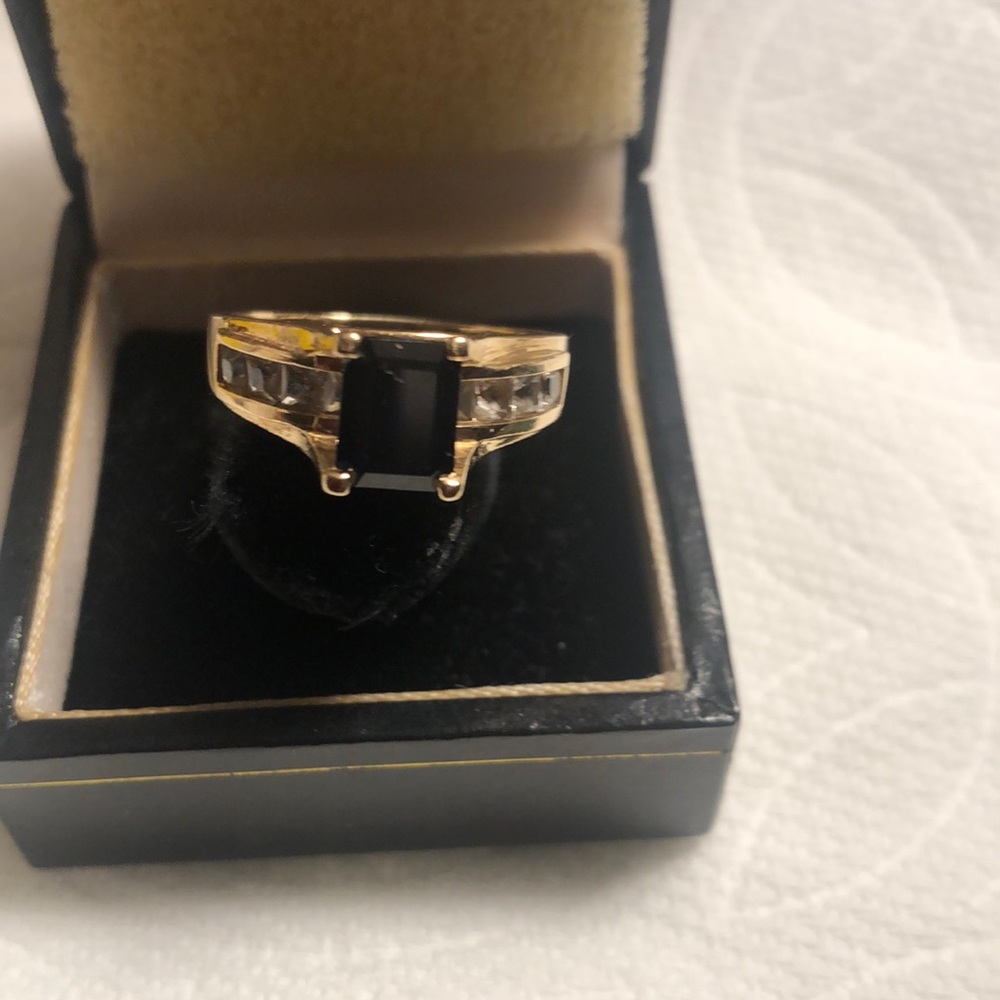 ⚡️⚡️🔥flash sale ⚡️⚡️🔥14k gold sapphire and zirconium ring
